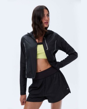 Adanola Lightweight Running Jacket Noir | 502389-LPV