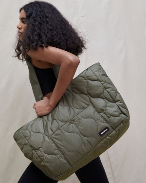 Adanola Quilted Nylon Tote Bag Vert Olive Vert | 978364-XOY